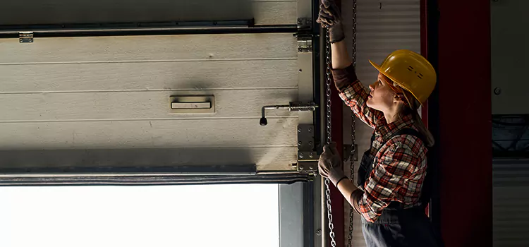 Addressing Common Garage Door Stoppage Issues in Painesville, OH