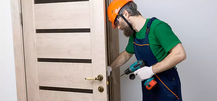 Replace Internal Door Handle with Lock Painesville